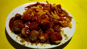 Histoire et recette de la currywurst  le plat rapide et typique d'allemagne